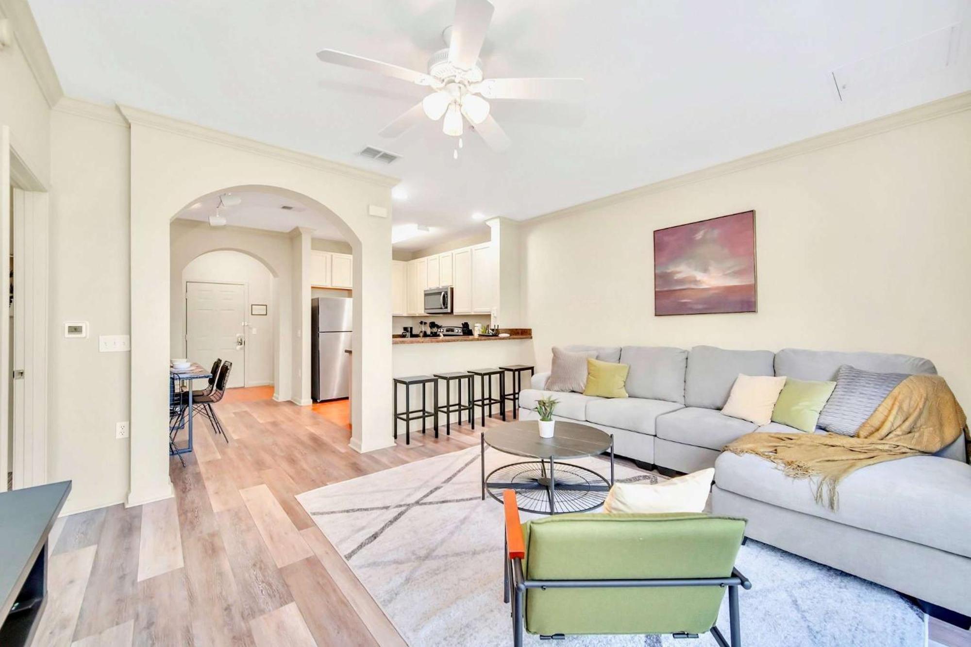 Modern 2Br Condo - Hot Tub And Pool - Near Disney Ορλάντο Εξωτερικό φωτογραφία